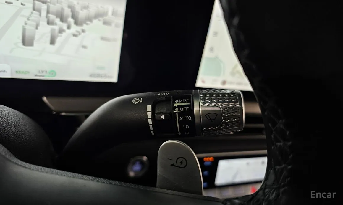 Фото 15 - Genesis GV60