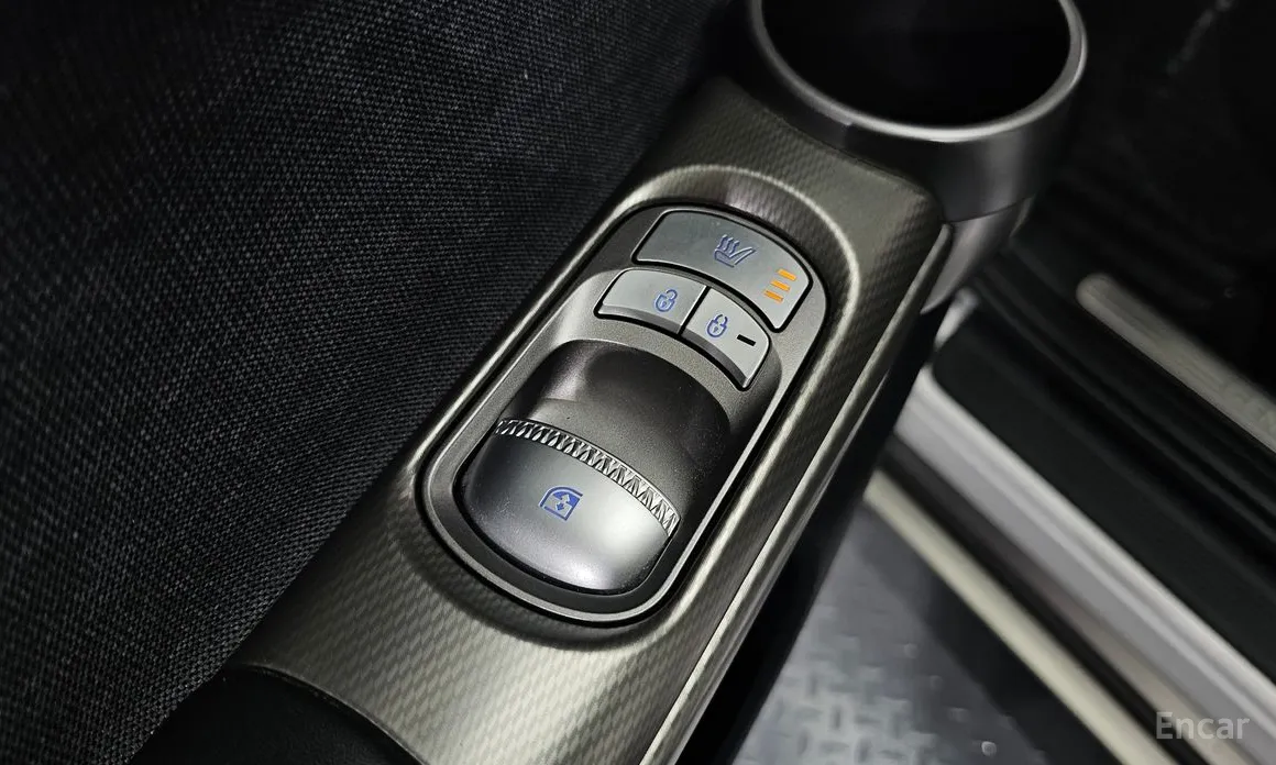 Фото 19 - Genesis GV60