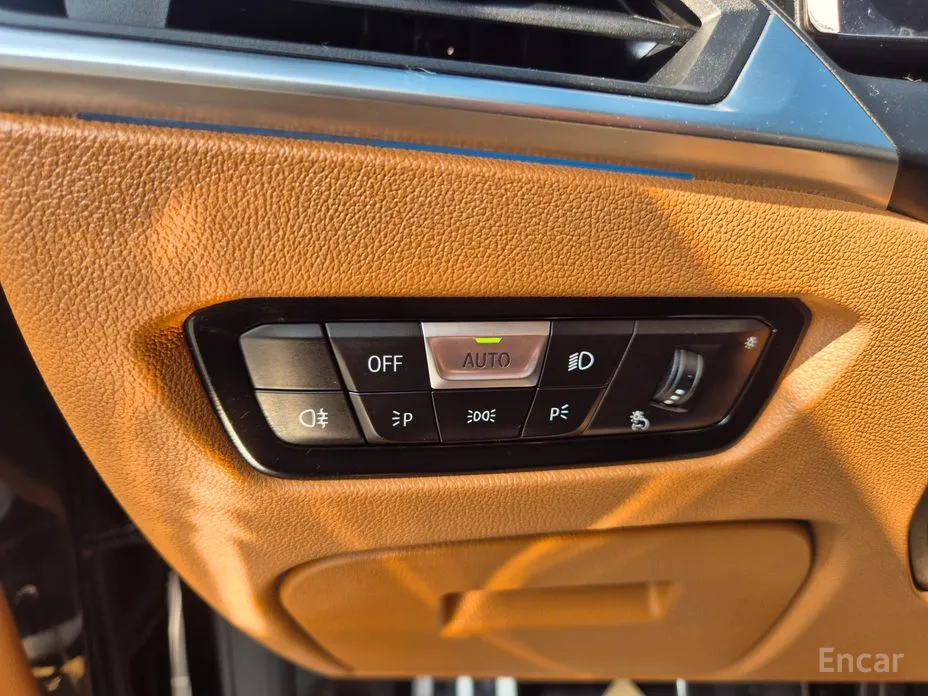 Фото 14 - BMW i4