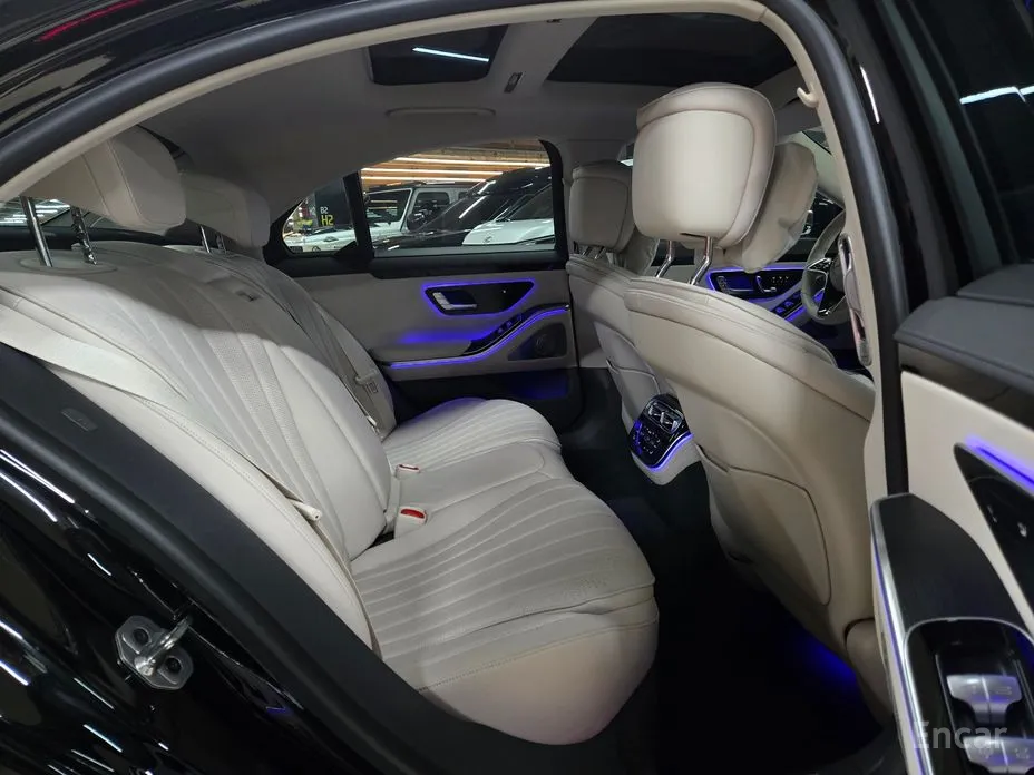 Фото 5 - Mercedes-Benz S-Class