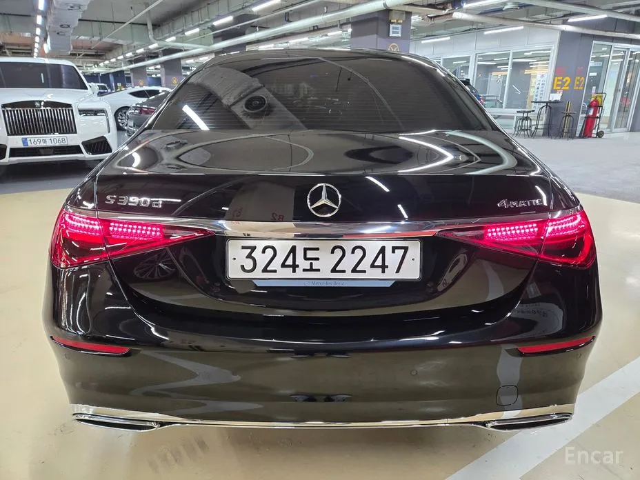 Фото 9 - Mercedes-Benz S-Class