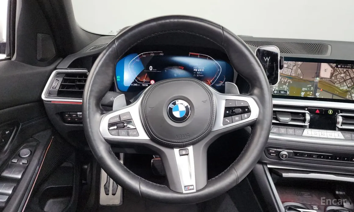 Фото 13 - BMW 3 Series