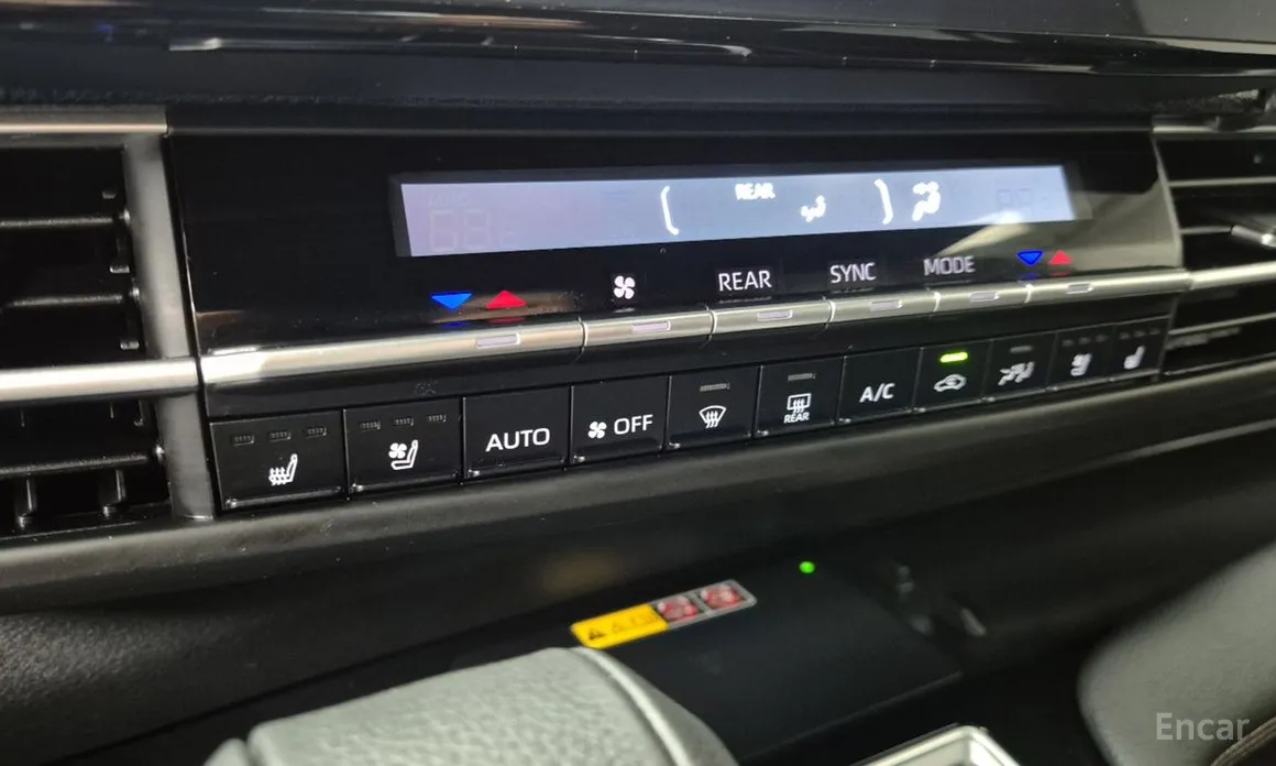 Фото 15 - Toyota Sienna