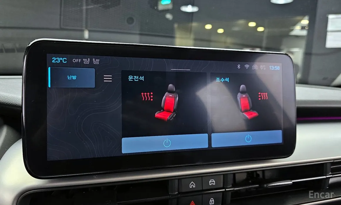 Фото 17 - Jeep Avenger