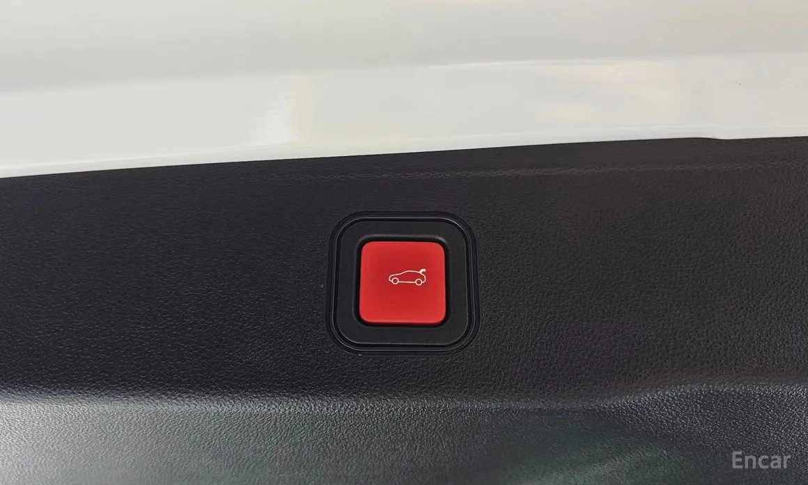 Фото 20 - Jeep Avenger