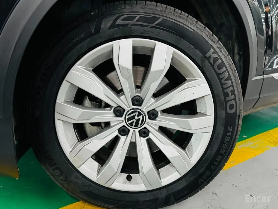 Фото 9 - Volkswagen T-Roc