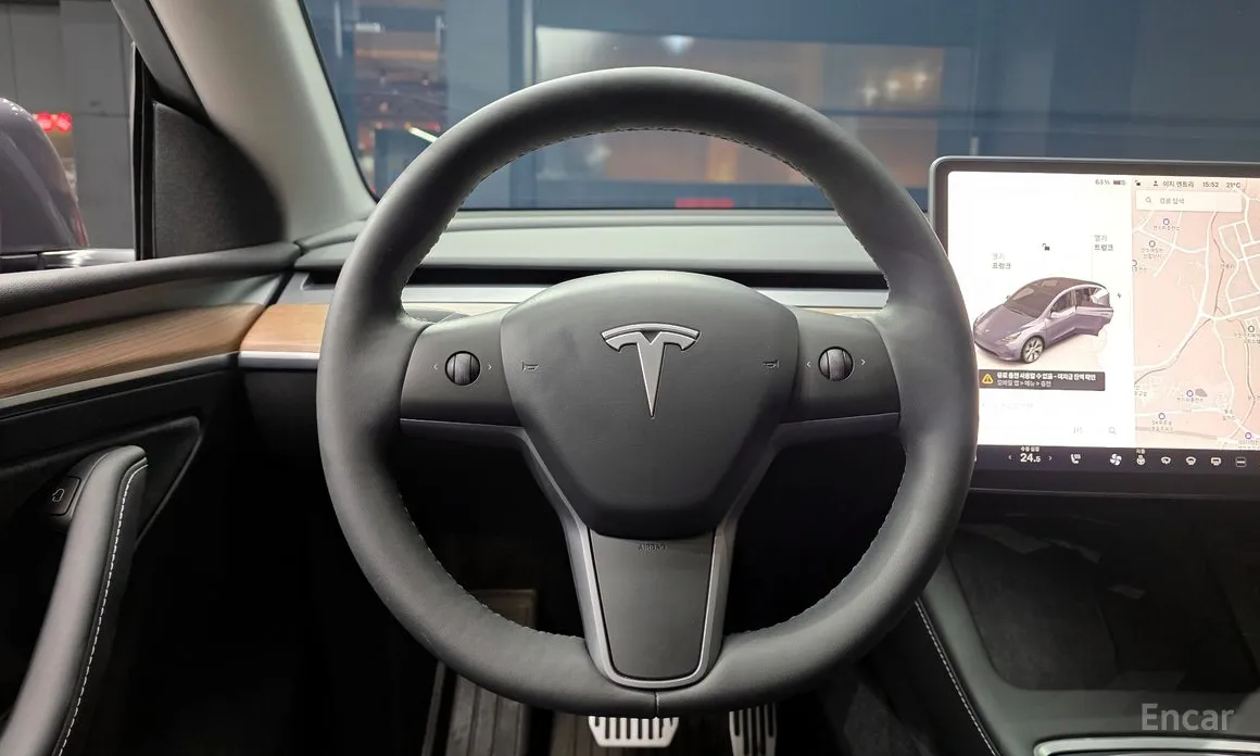 Фото 14 - Tesla Model Y