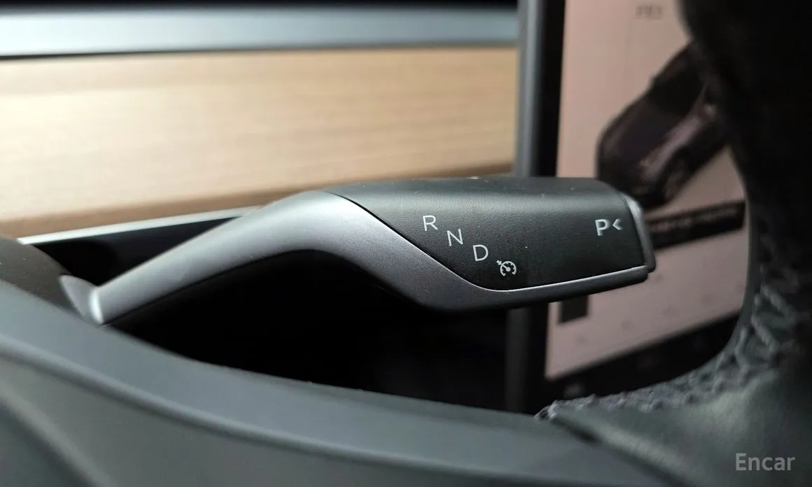 Фото 9 - Tesla Model Y