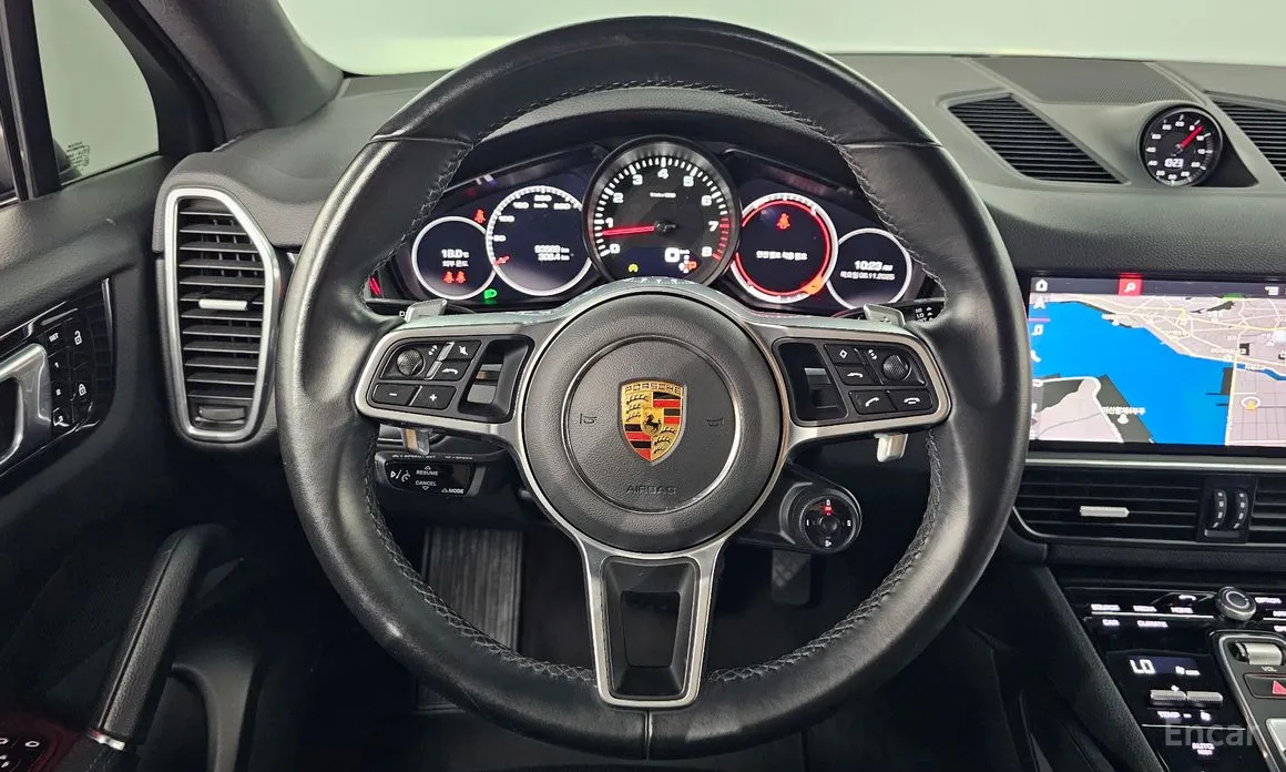 Фото 13 - Porsche Cayenne