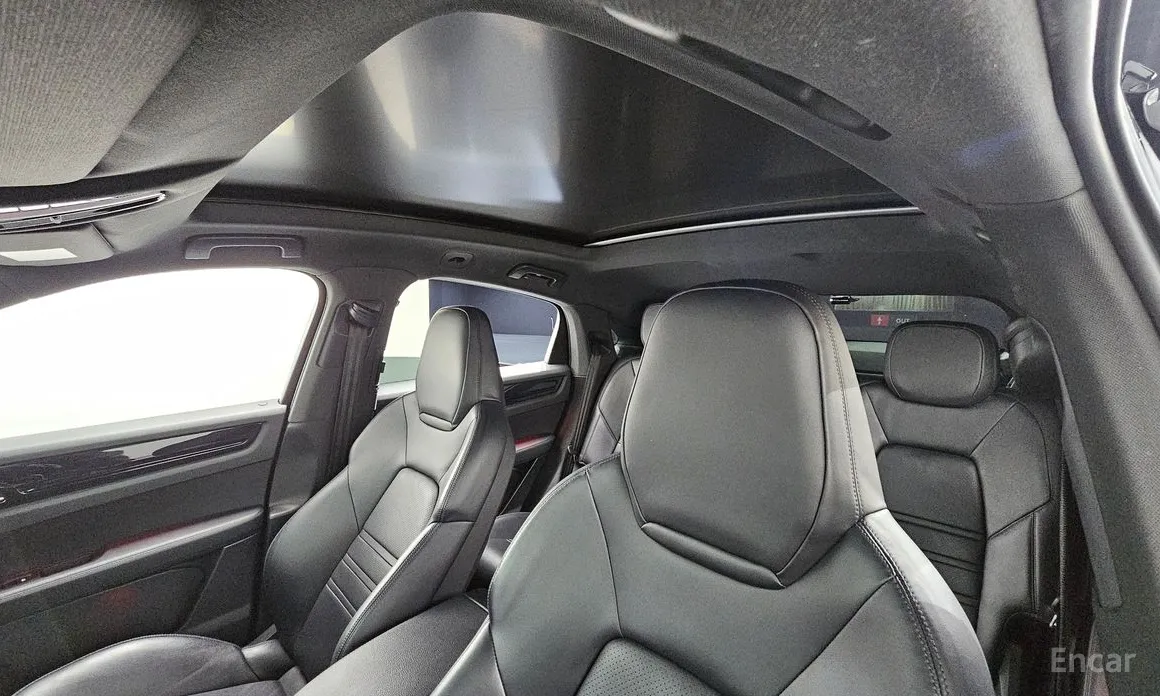 Фото 19 - Porsche Cayenne