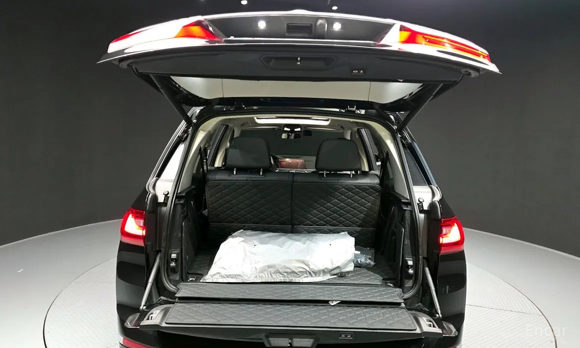 Фото 20 - BMW X7