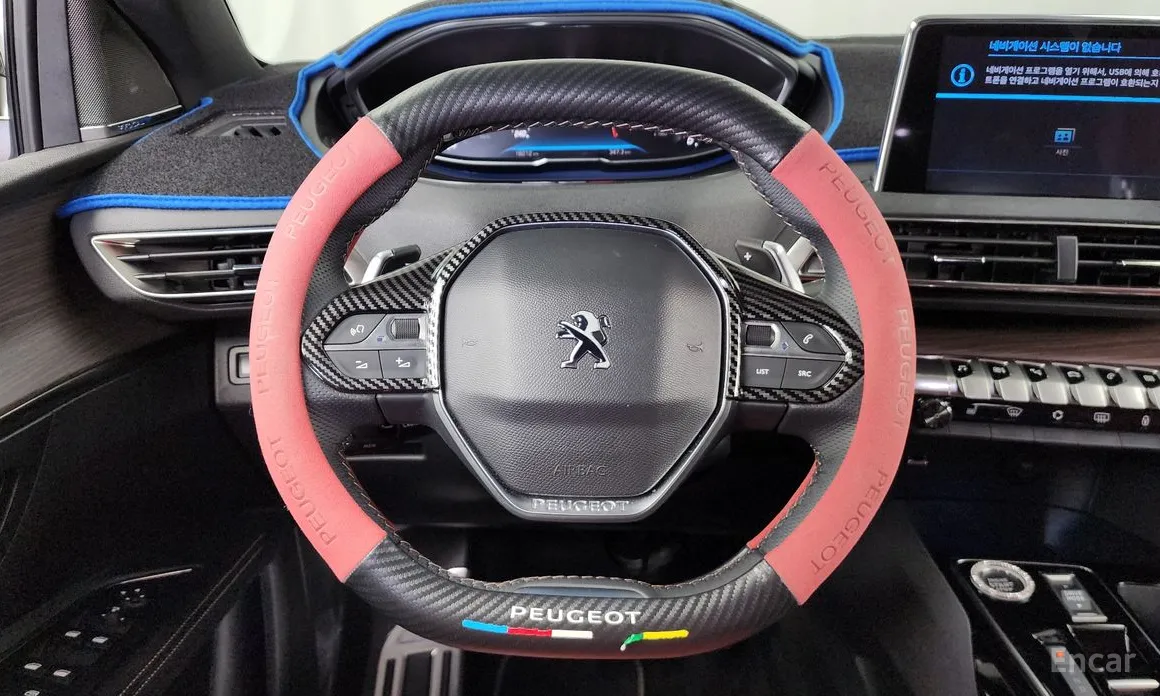 Фото 13 - Peugeot 5008