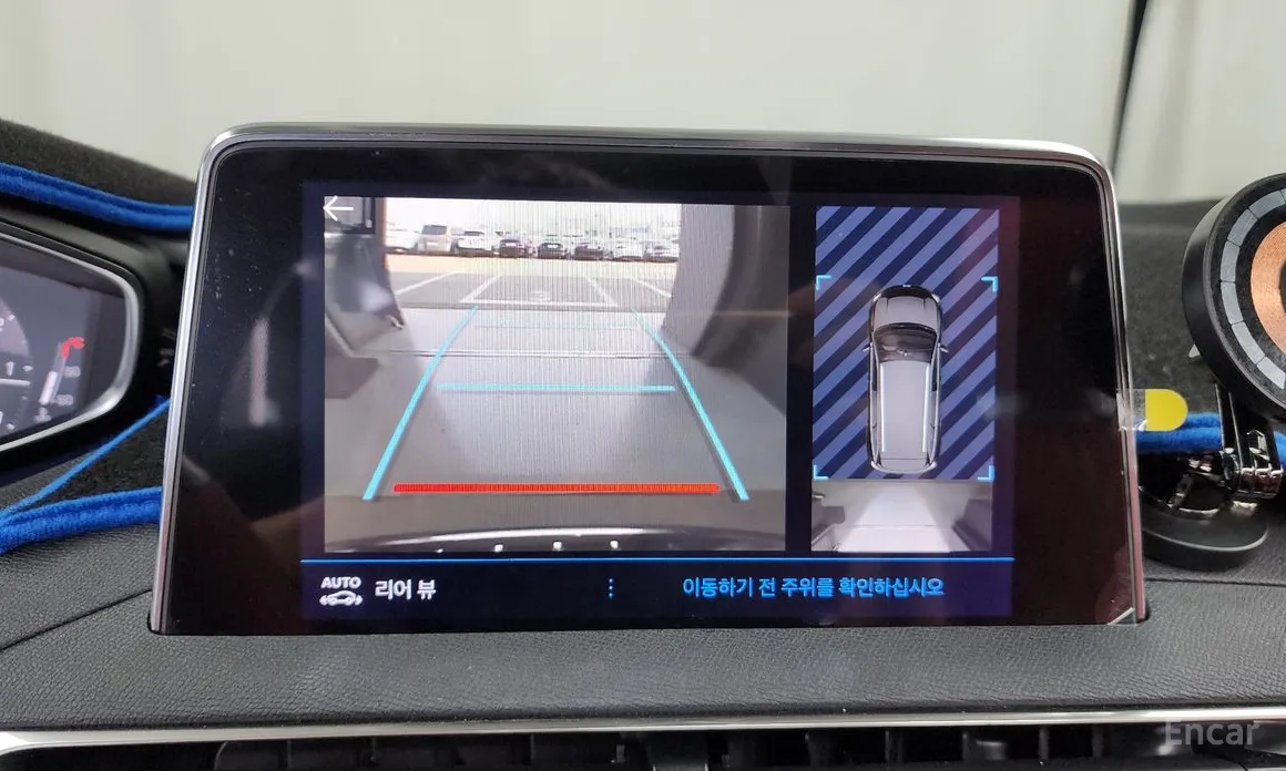 Фото 15 - Peugeot 5008