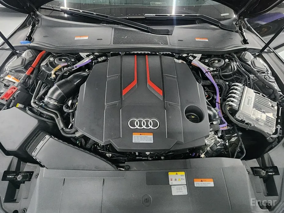 Фото 6 - Audi S7