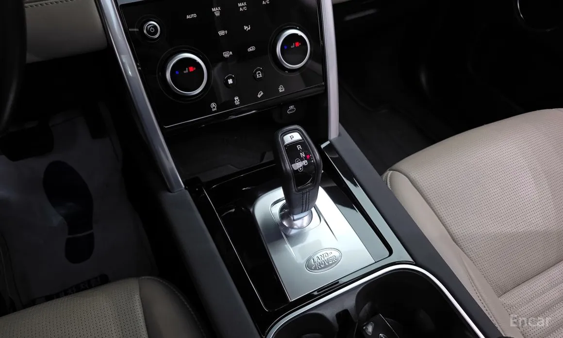 Фото 9 - Land Rover Discovery Sport