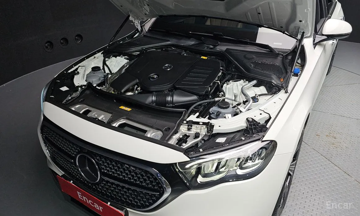 Фото 6 - Mercedes-Benz E-Class