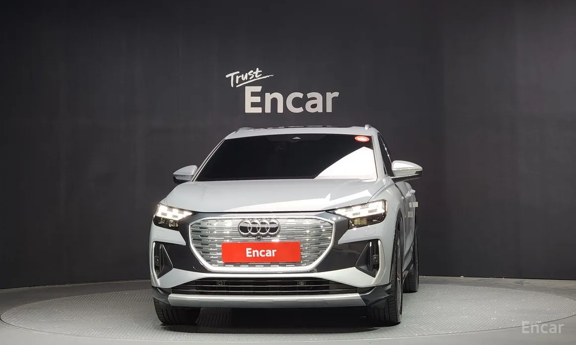 Фото 3 - Audi Q4 e-tron