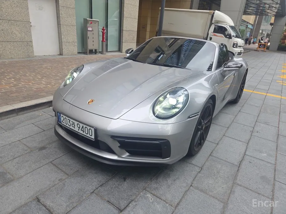 Фото 1 - Porsche 911