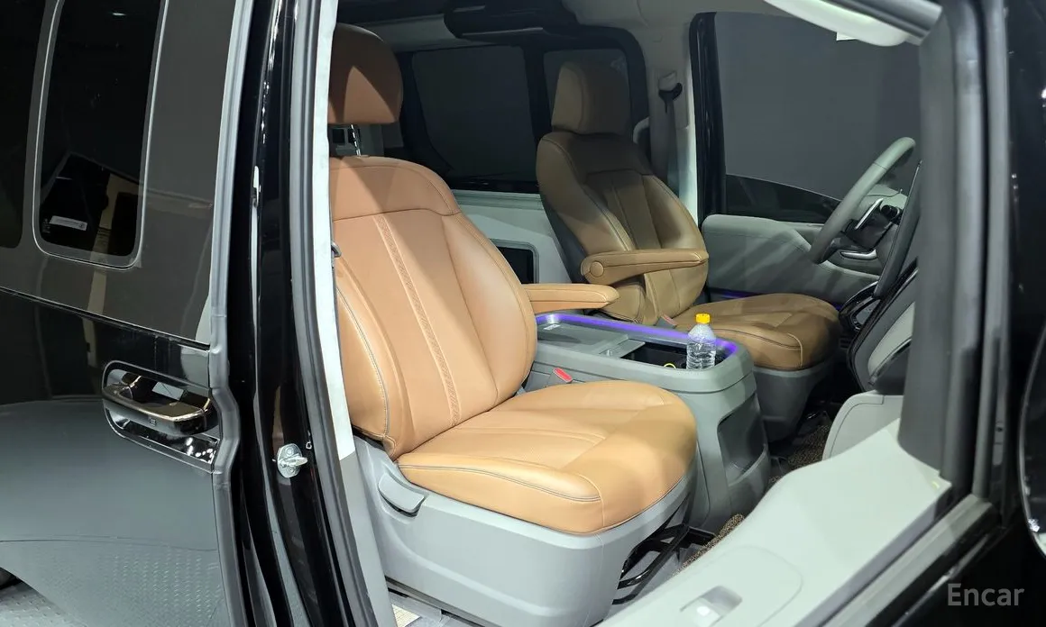 Фото 11 - Hyundai Staria