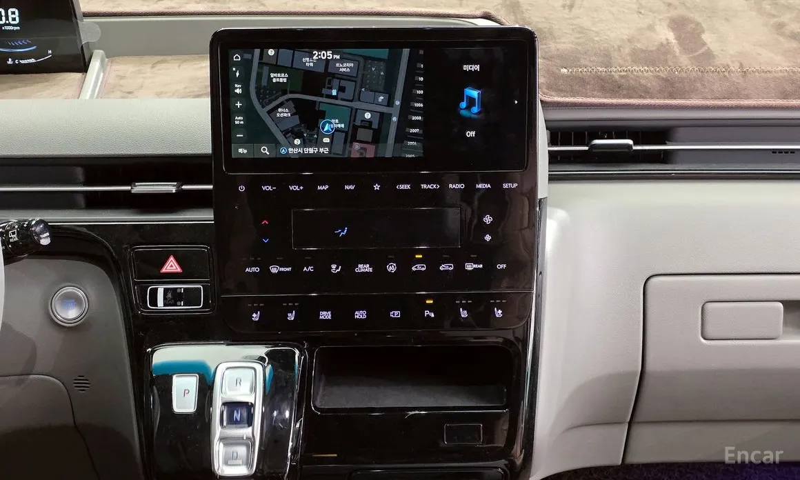 Фото 18 - Hyundai Staria