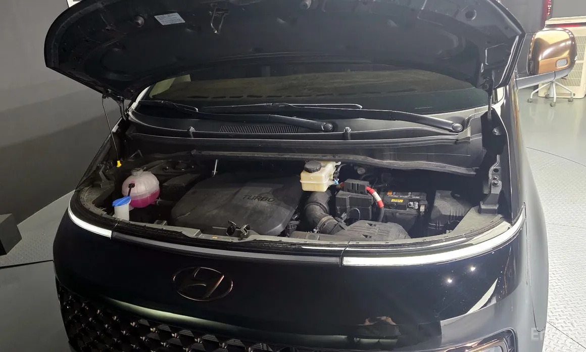 Фото 6 - Hyundai Staria