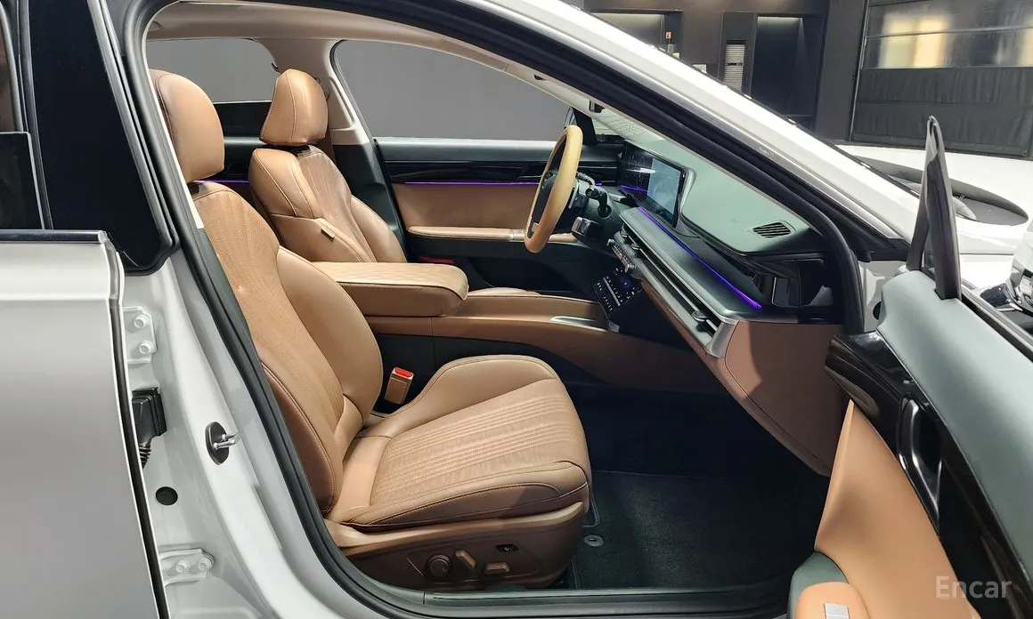 Фото 10 - Hyundai Grandeur