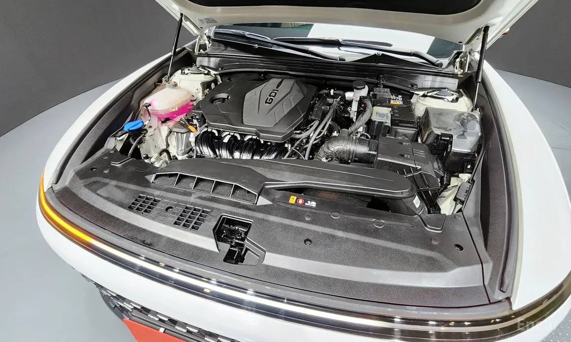 Фото 6 - Hyundai Grandeur