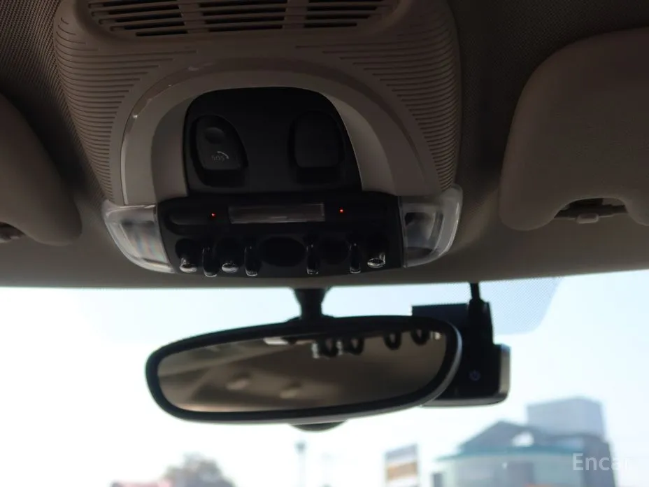 Фото 13 - Mini Cooper