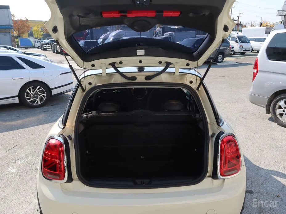 Фото 16 - Mini Cooper