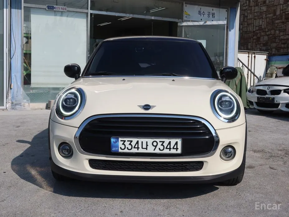 Фото 3 - Mini Cooper