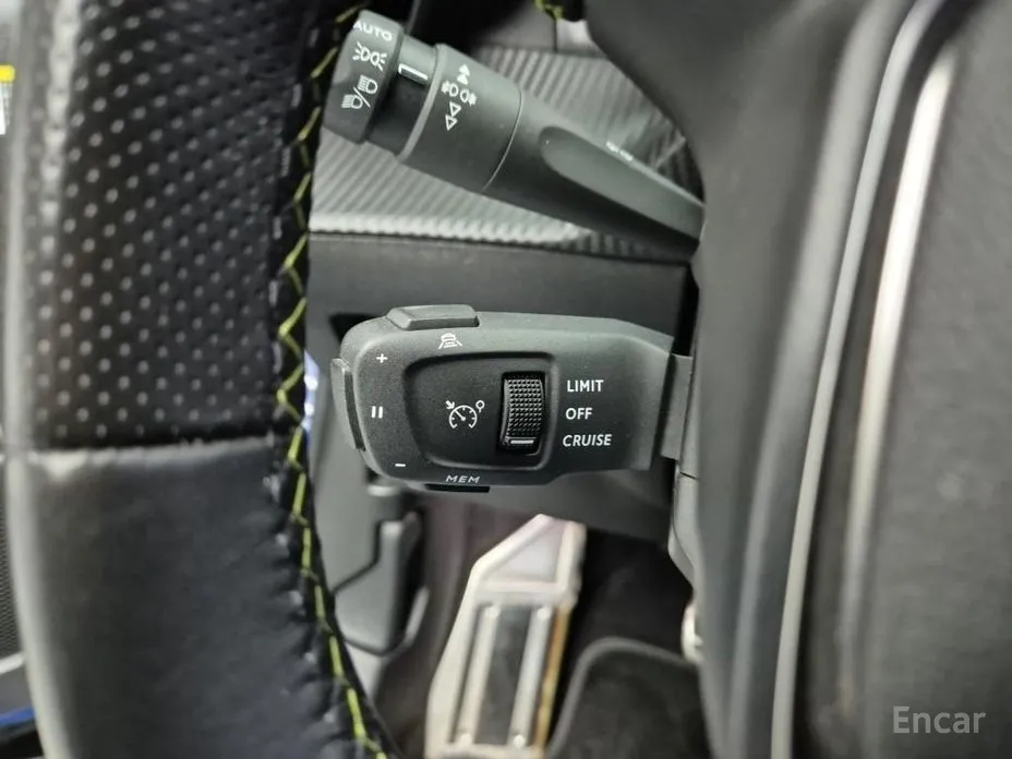 Фото 15 - Peugeot 2008