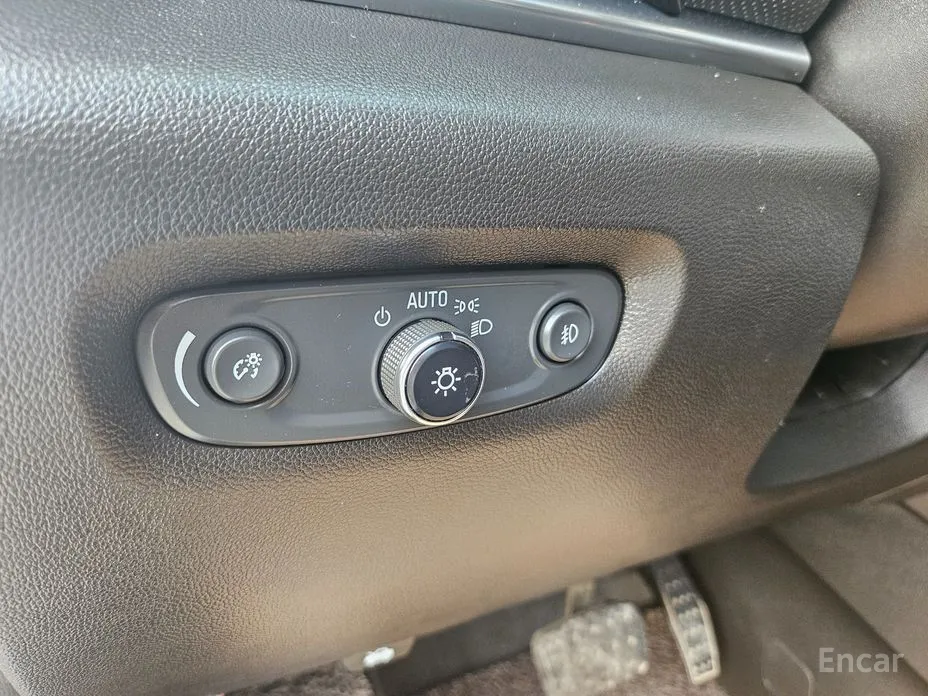 Фото 10 - Chevrolet Traverse