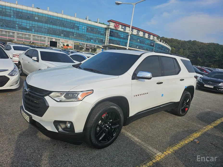 Фото 2 - Chevrolet Traverse