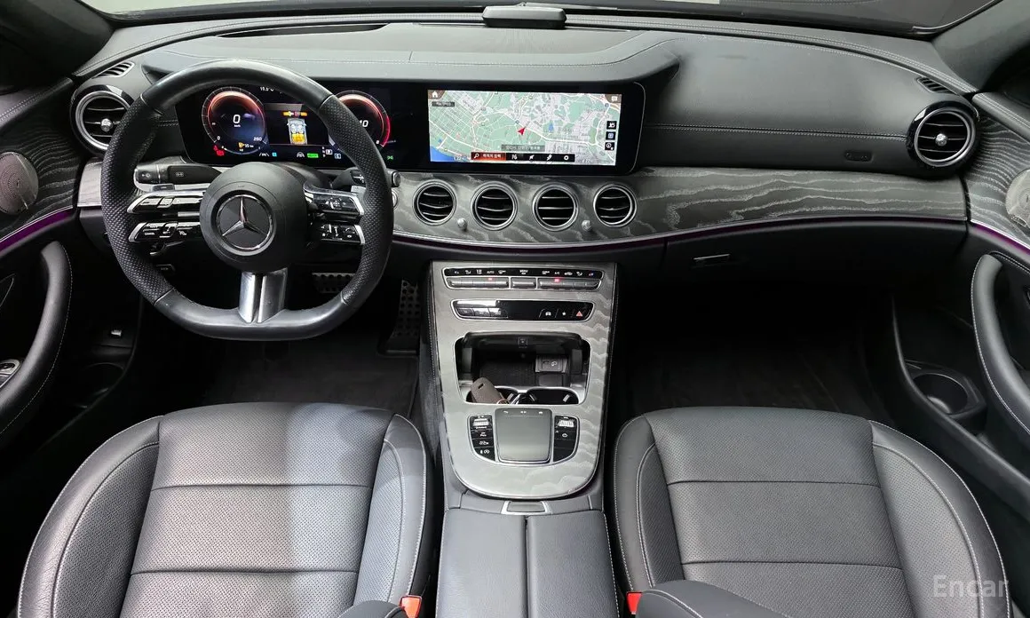 صورة 7 - Mercedes-Benz E-Class
