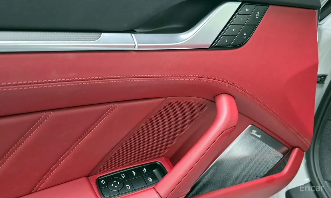 Фото 14 - Porsche 911