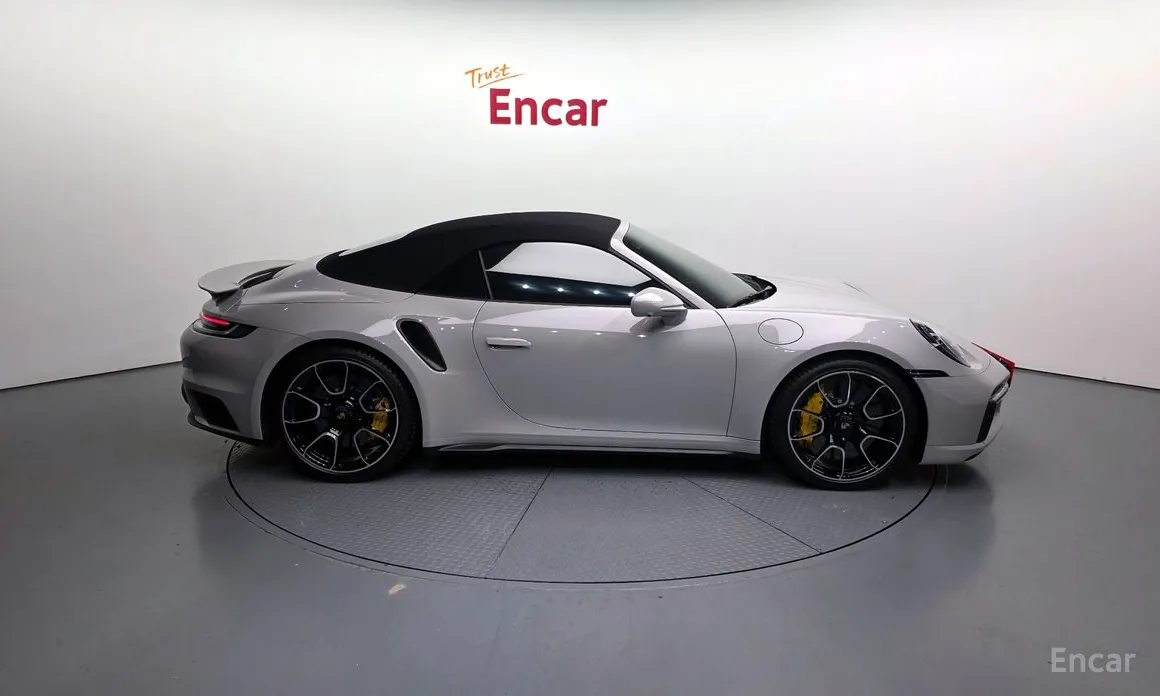 Фото 19 - Porsche 911