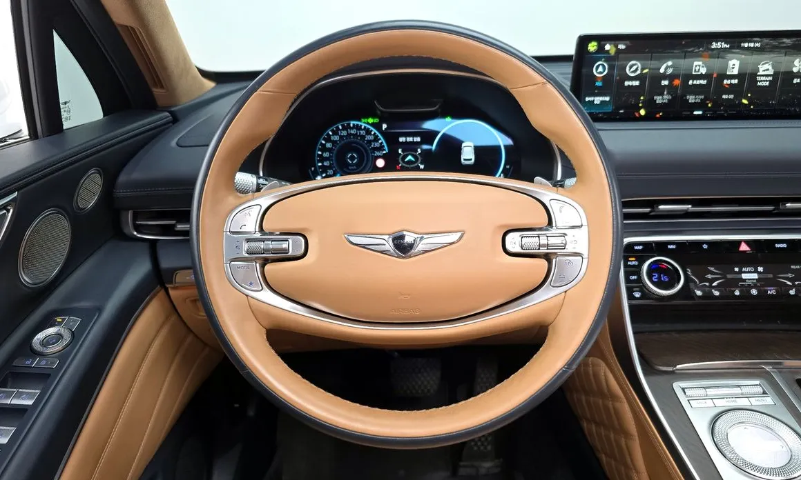 Фото 13 - Genesis GV80