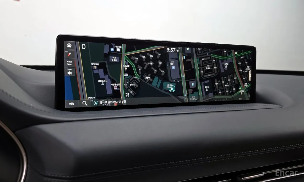 Фото 14 - Genesis GV80