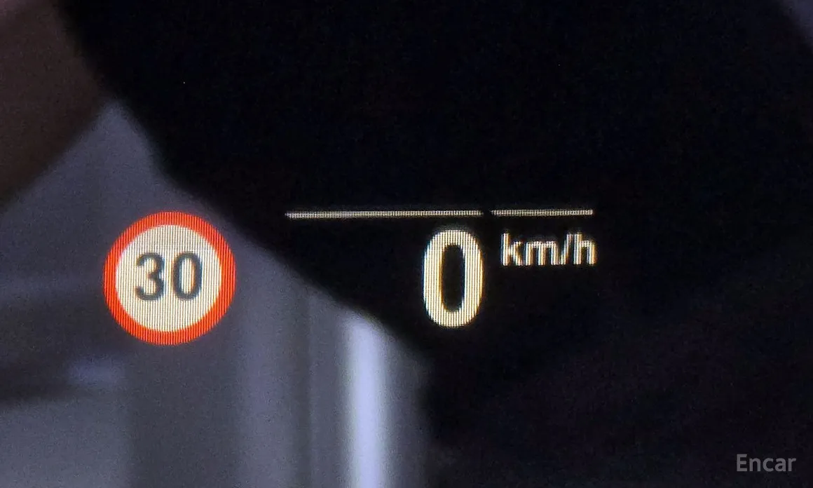 Фото 19 - BMW X4