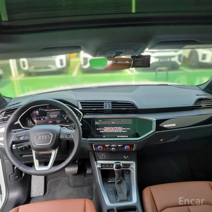 Фото 6 - Audi Q3