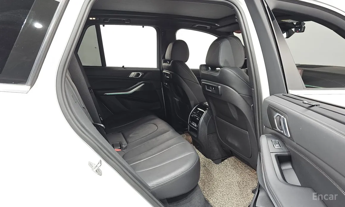 Фото 12 - BMW X5