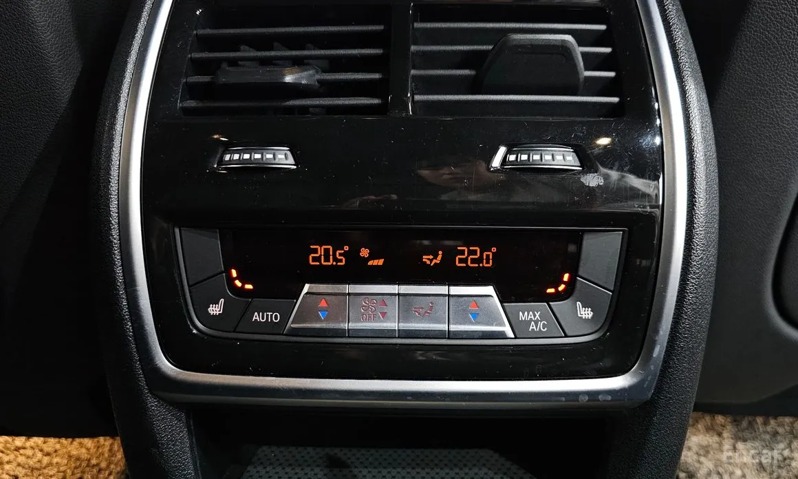 Фото 18 - BMW X5