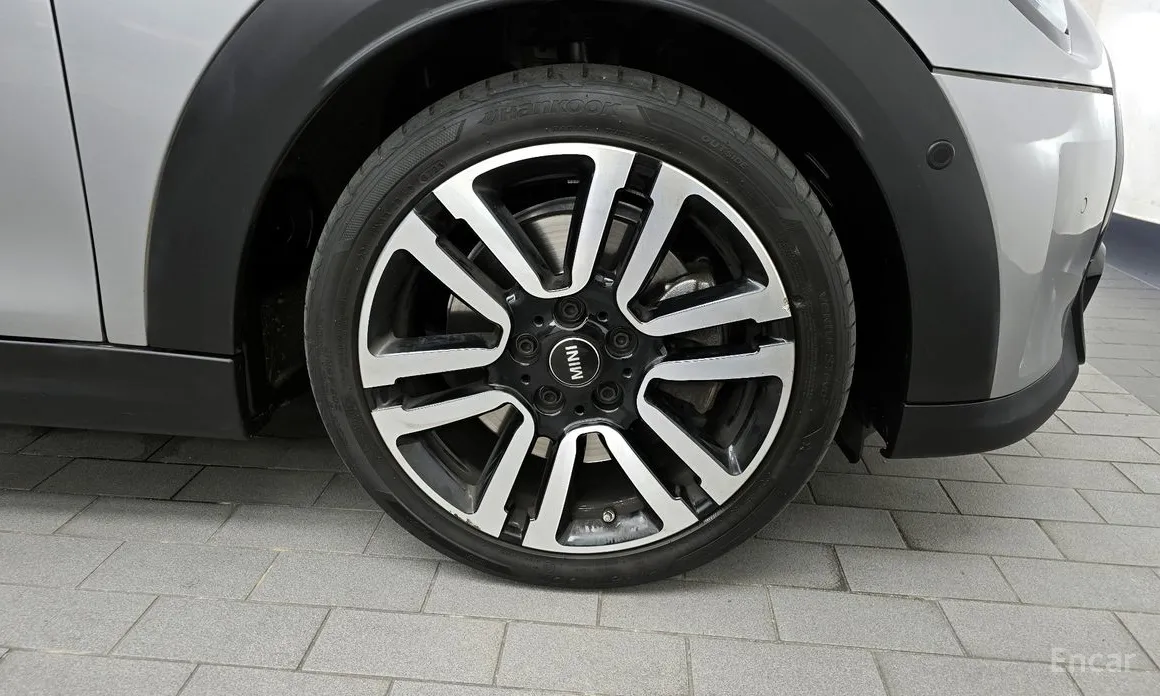 Фото 5 - Mini Cooper