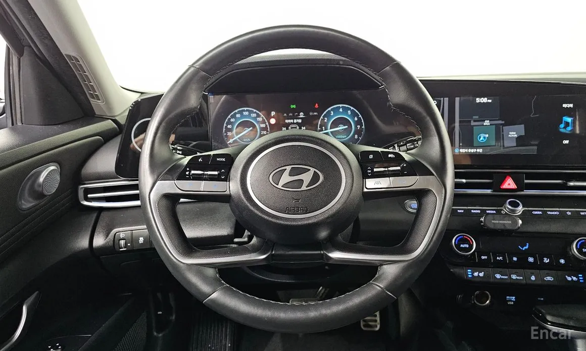 Фото 16 - Hyundai Avante