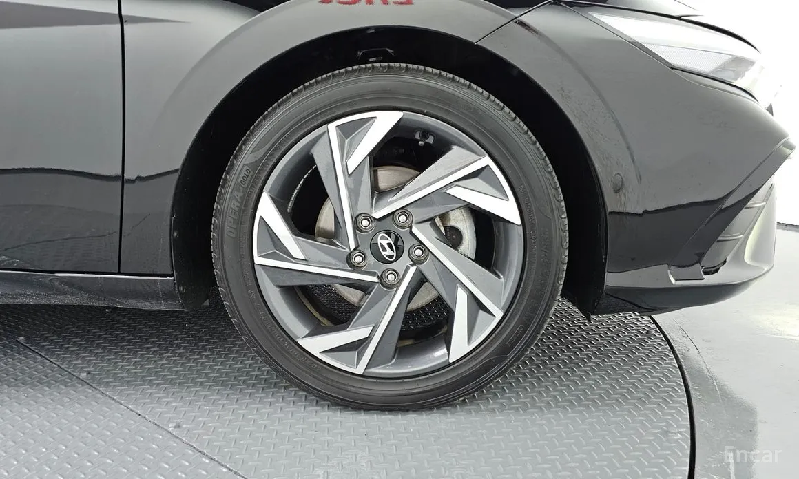 Фото 5 - Hyundai Avante