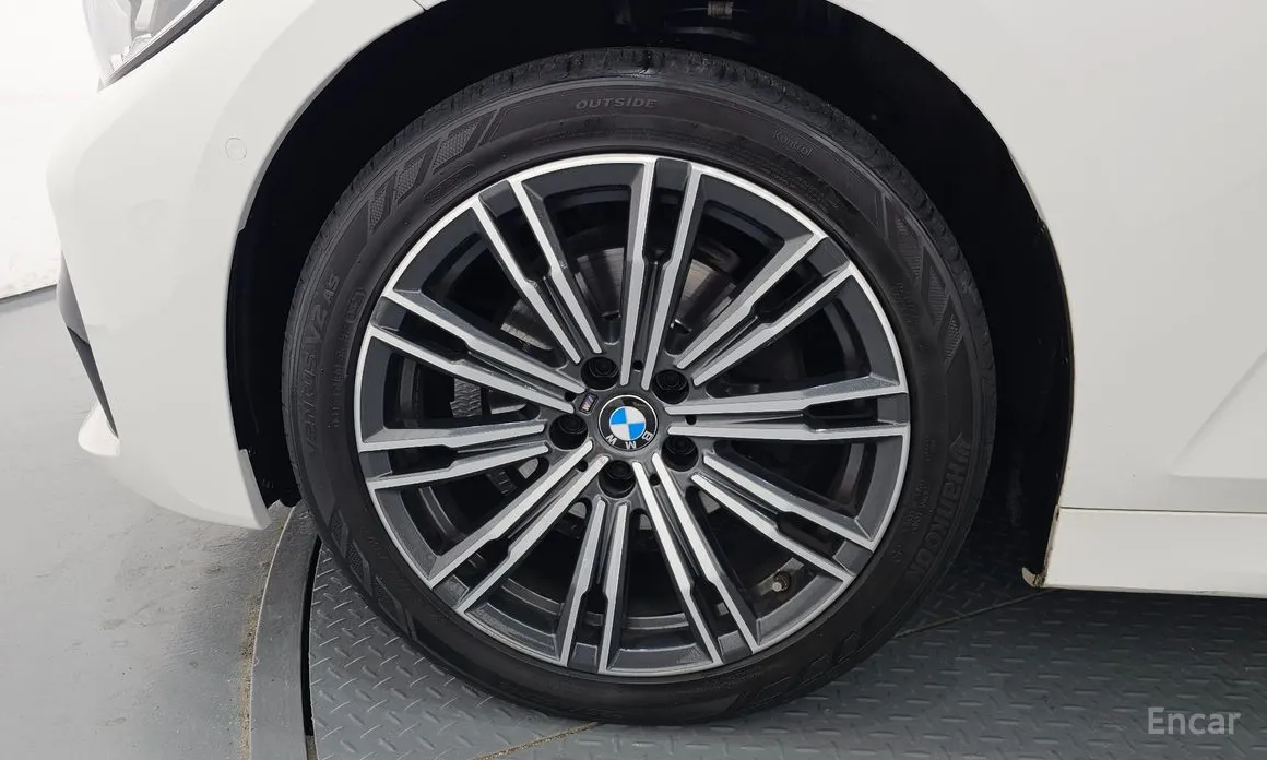 Фото 5 - BMW 3 Series