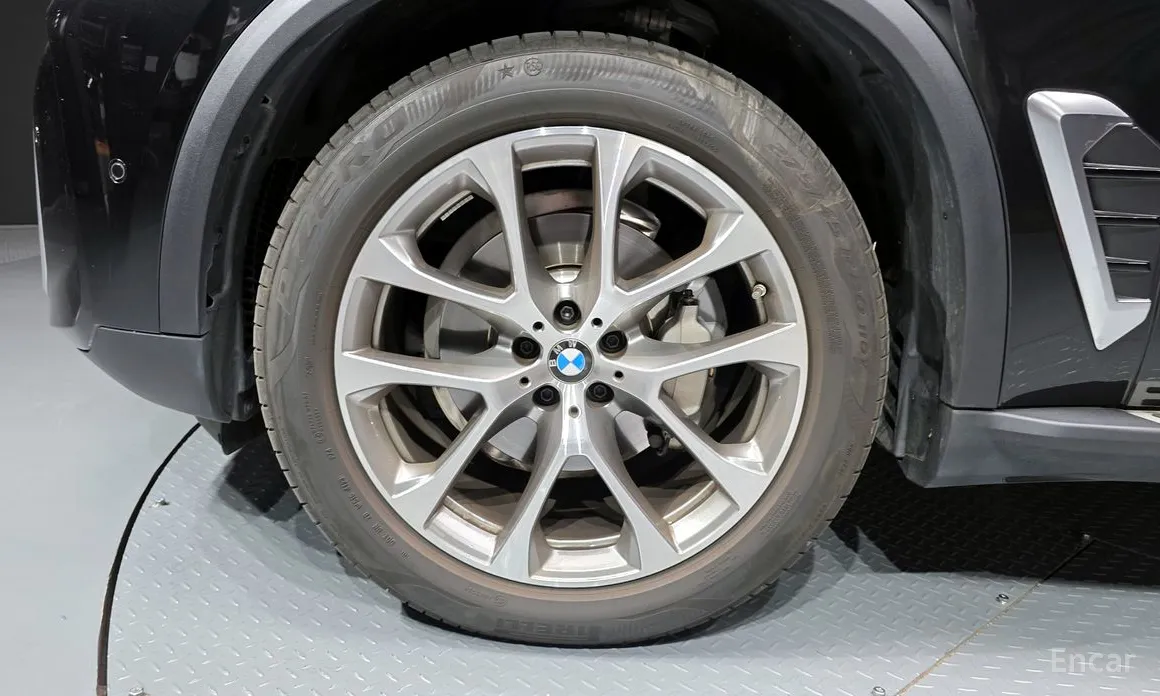Фото 5 - BMW X5