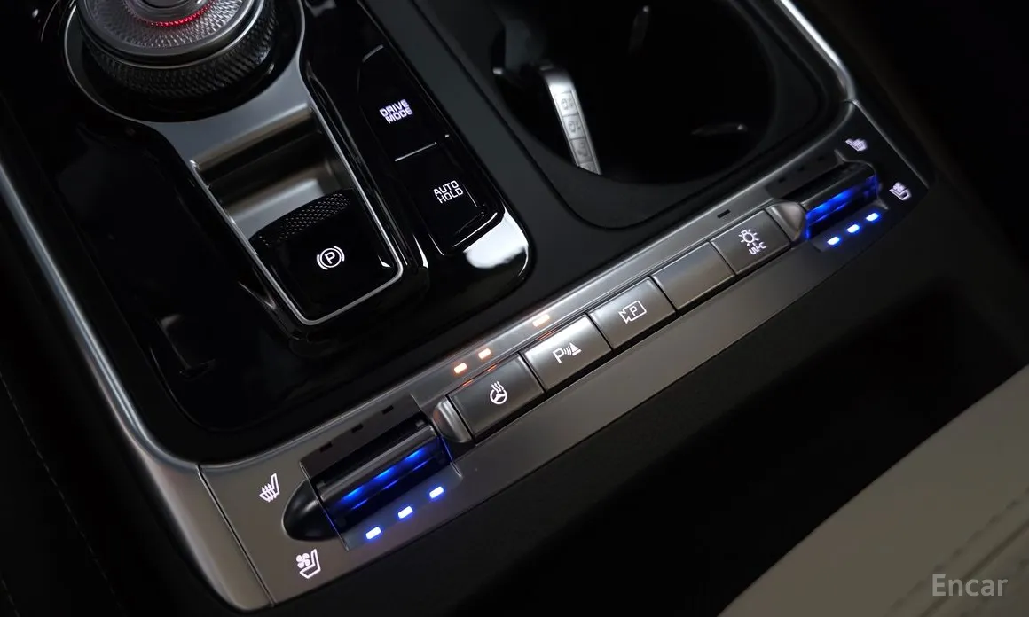 Фото 15 - Kia Carnival