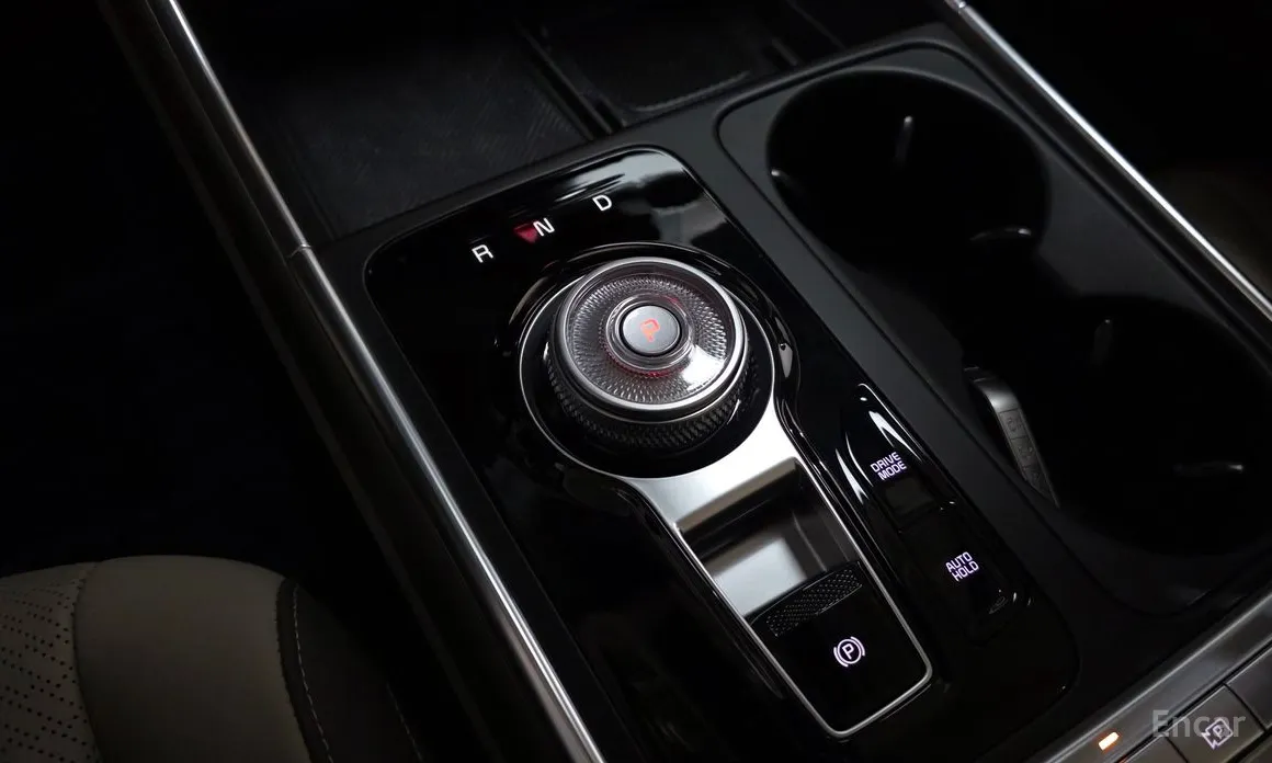 Фото 9 - Kia Carnival