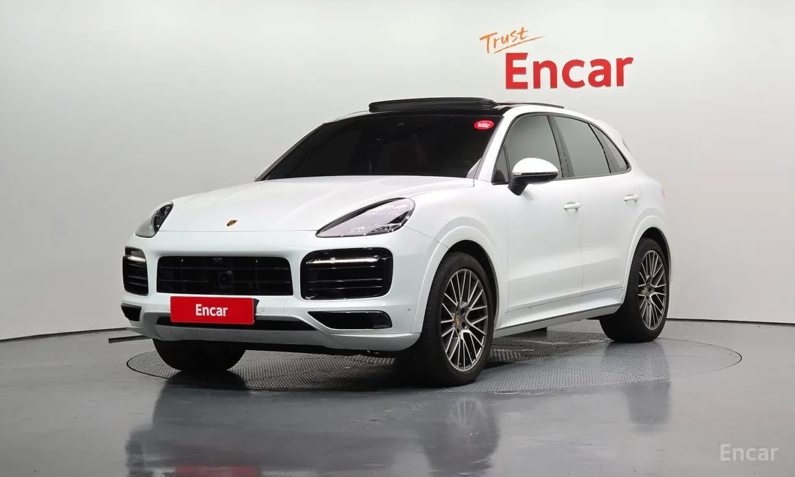 Фото 1 - Porsche Cayenne